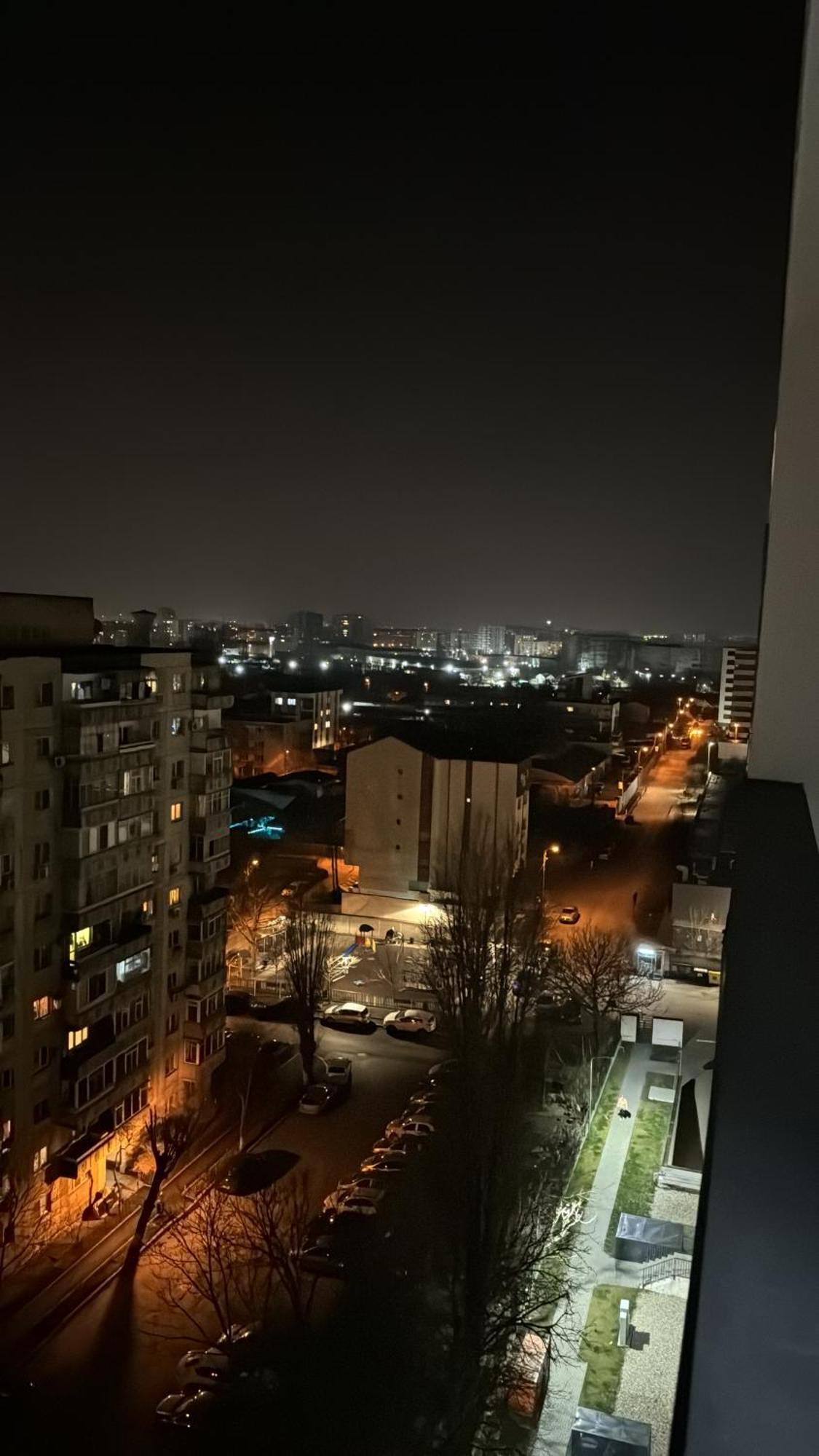 The Moon View Apartman Bukarest Kültér fotó