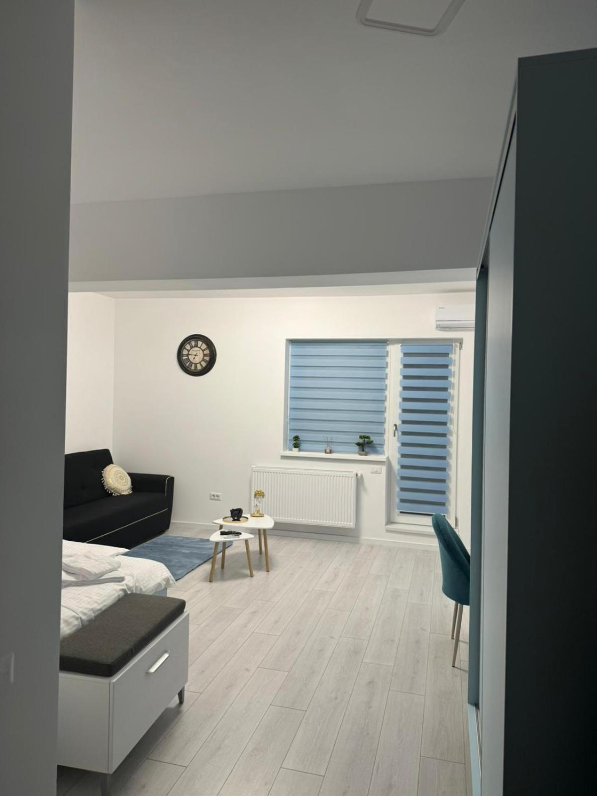 The Moon View Apartman Bukarest Kültér fotó